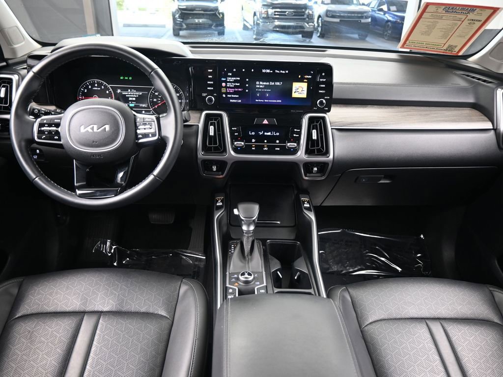 Used 2023 Kia Sorento X-Line EX image 42