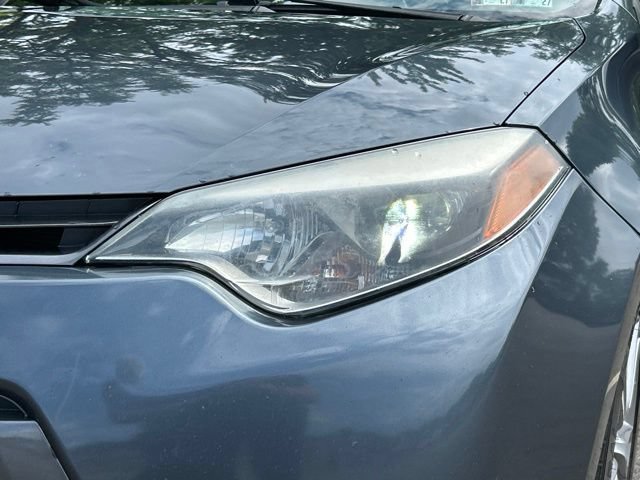 Used 2015 Toyota Corolla LE Premium FWD image 9