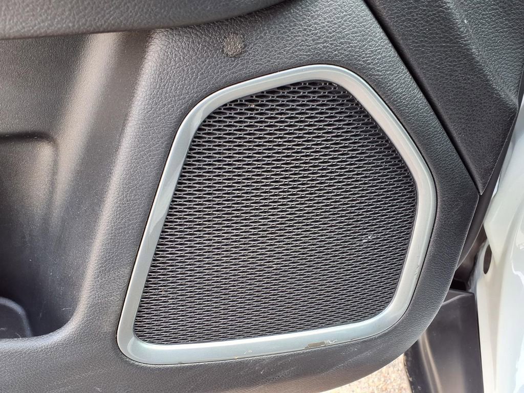 Used 2024 Jeep Compass Latitude image 22