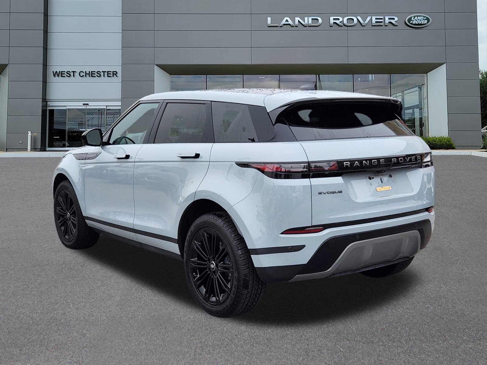 Certified 2025 Land Rover Range Rover Evoque S image 3