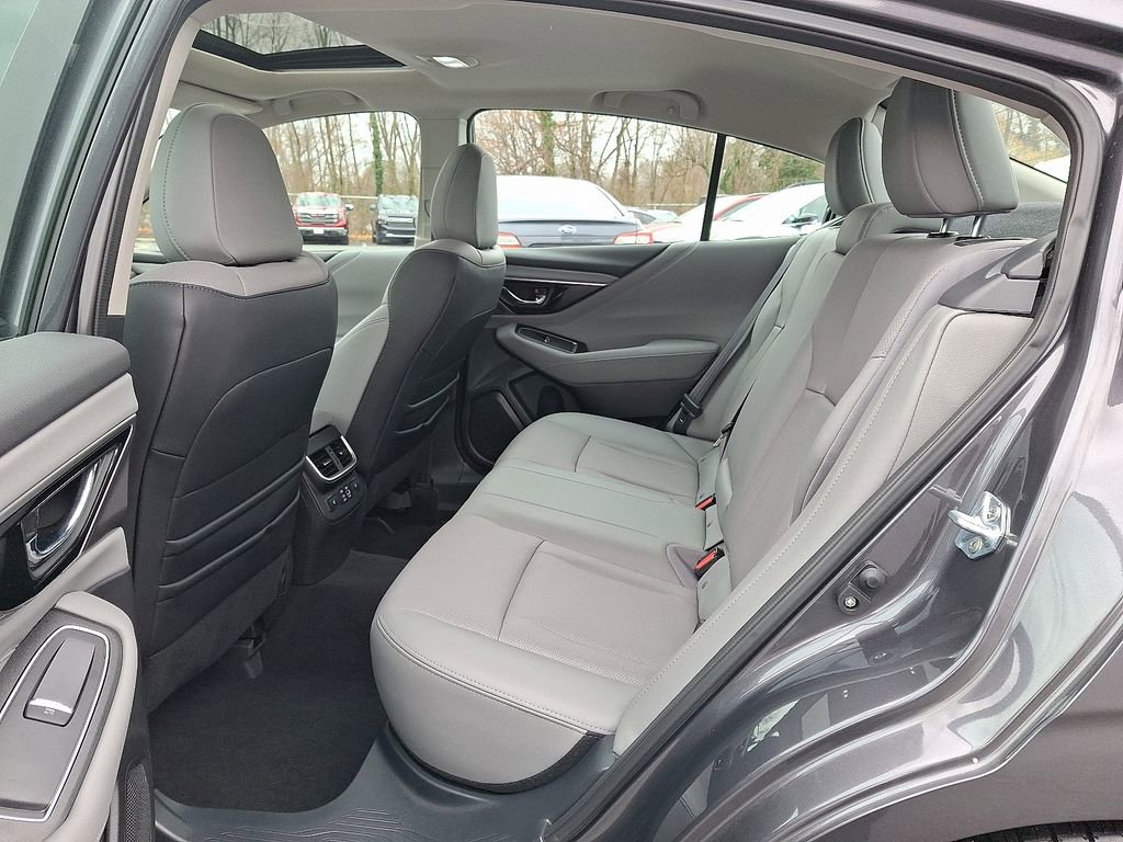 Used 2025 Subaru Legacy Limited AWD/4WD image 9