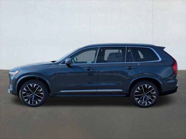 New 2026 Volvo XC90 T8 Plus w/ Protection Package AWD/4WD image 3