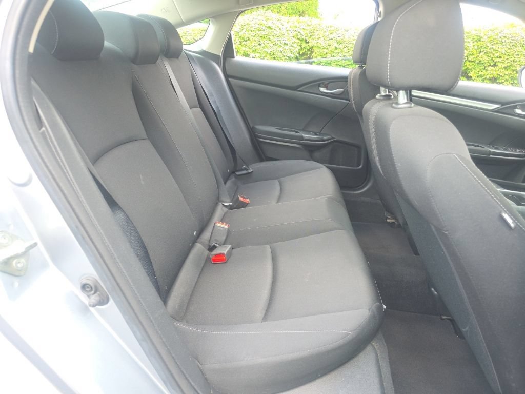 Used 2019 Honda Civic LX image 27