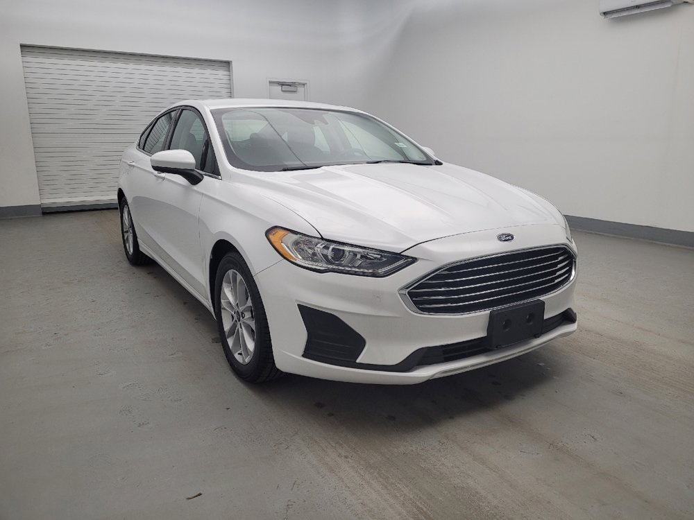 Used 2020 Ford Fusion SE image 13
