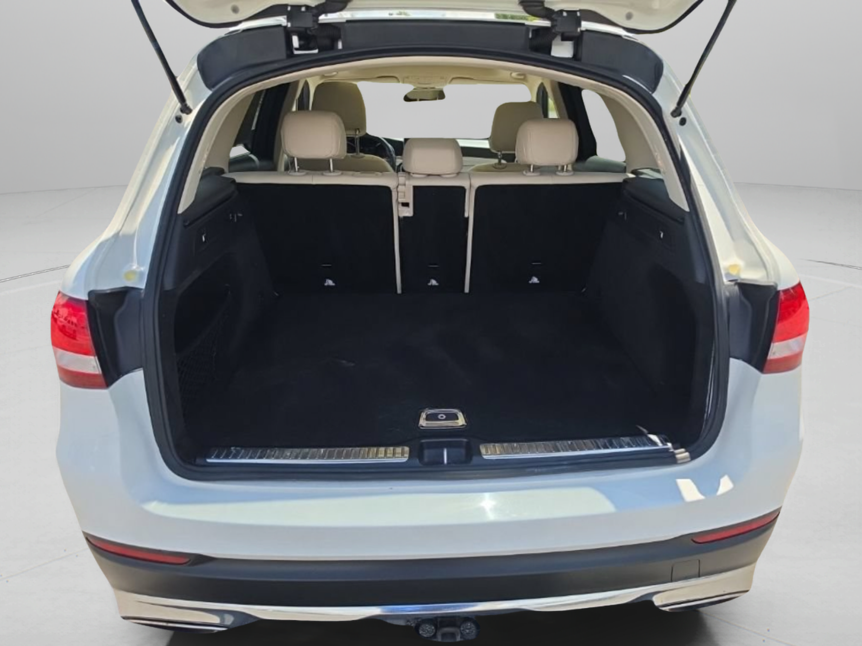 Used 2017 Mercedes-Benz GLC 300 image 8