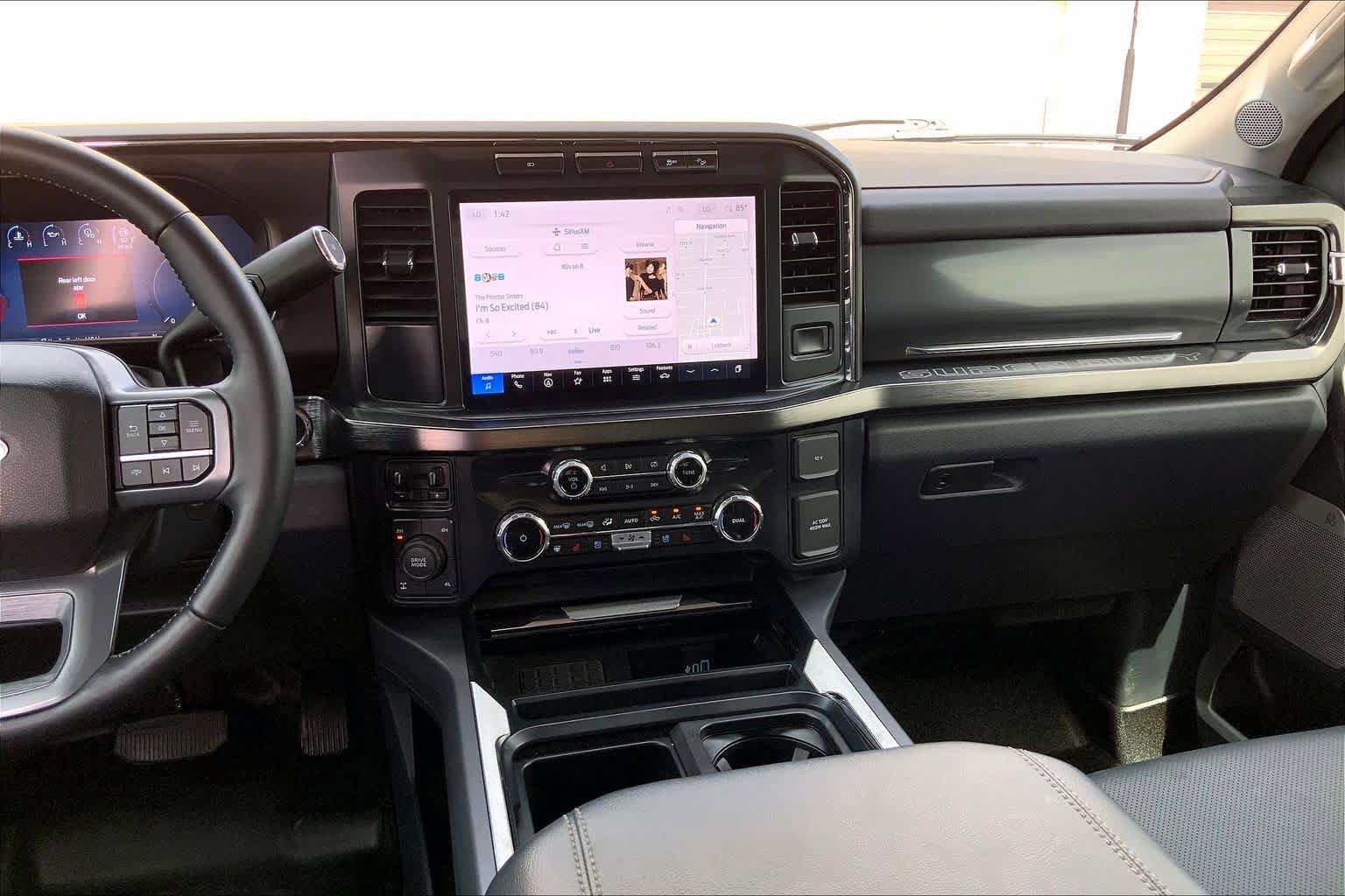 Certified 2024 Ford F250 Lariat w/ Sport Appearance Package image 7