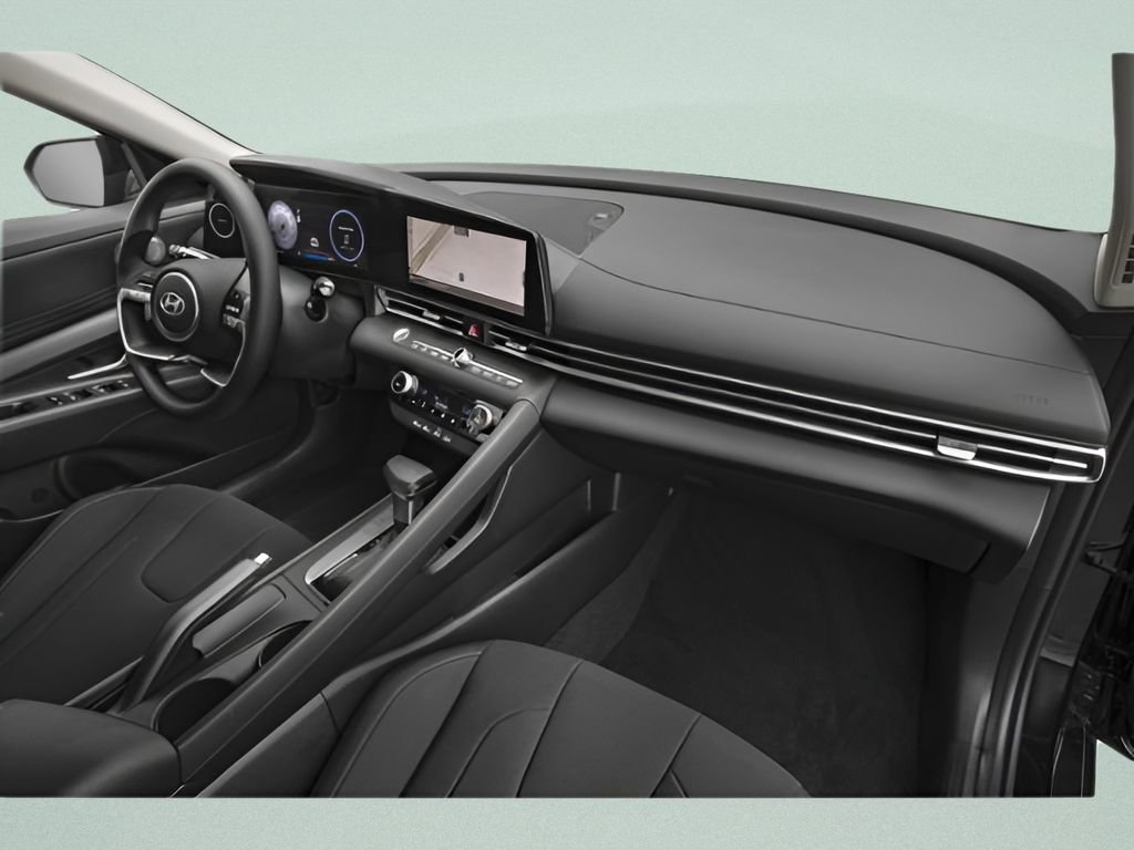 New 2026 Hyundai Elantra SEL Sport image 15