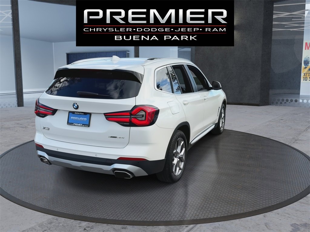 Used 2024 BMW X3 xDrive30i w/ Premium Essential Package image 7