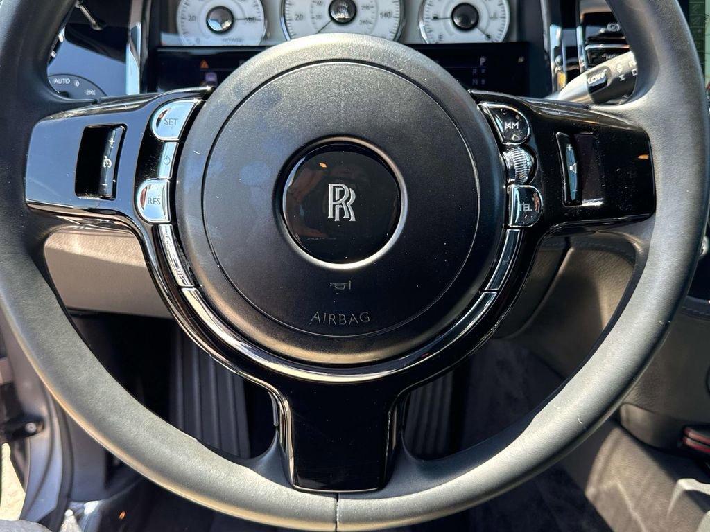 Used 2013 Rolls-Royce Ghost RWD image 9