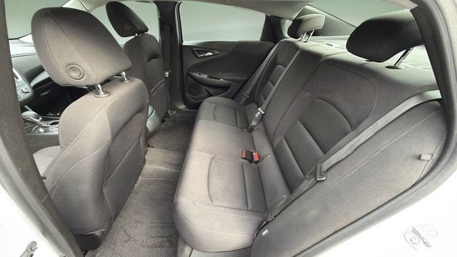 Used 2024 Chevrolet Malibu LS FWD image 19
