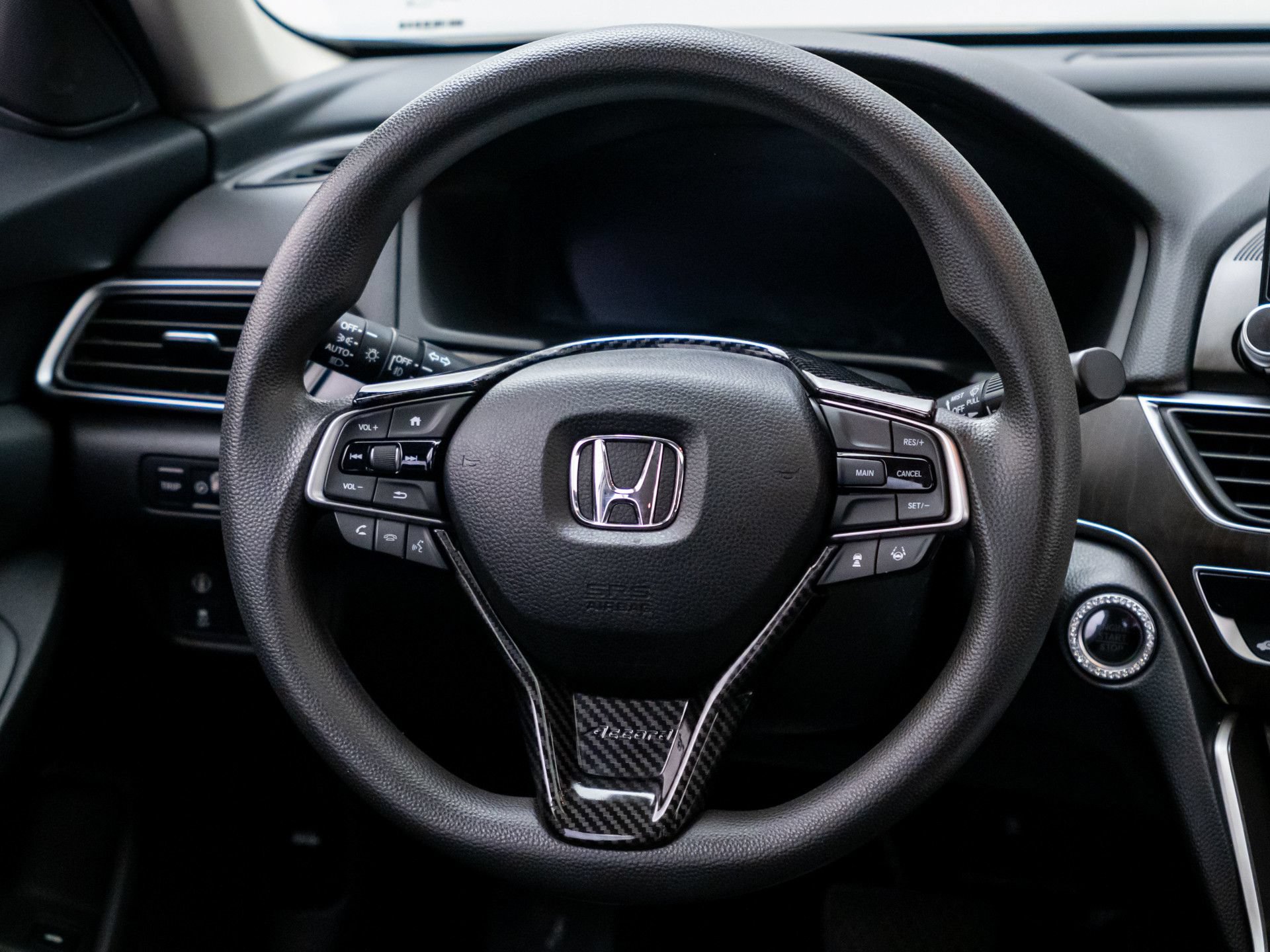 Used 2018 Honda Accord EX image 11
