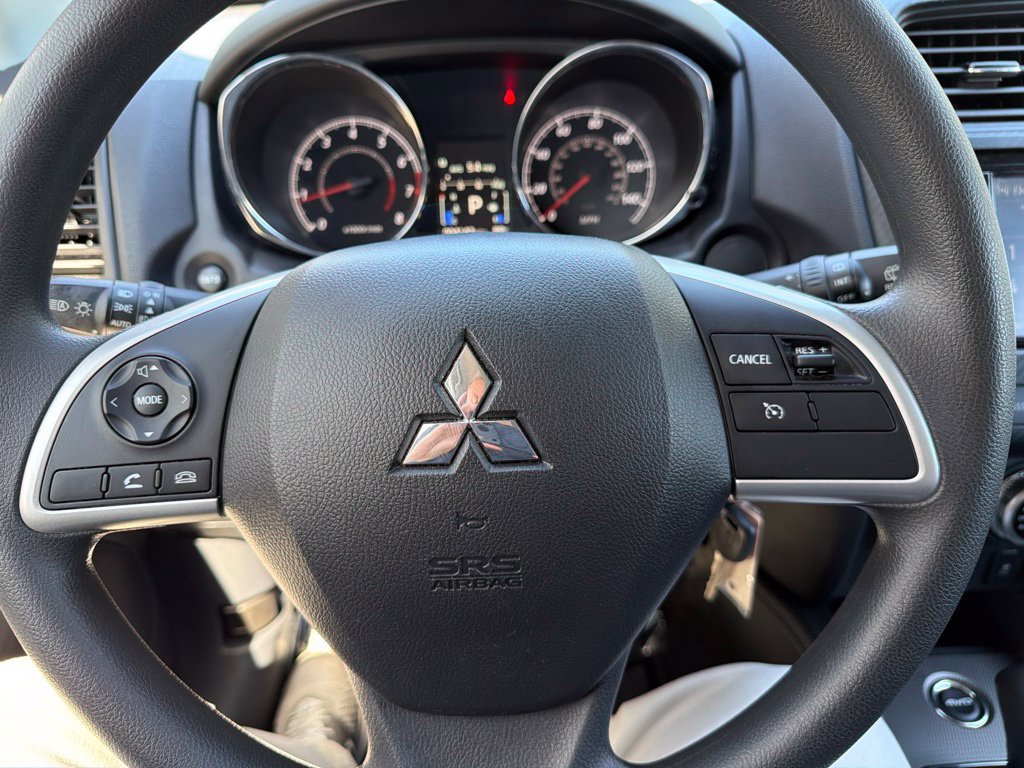 Used 2025 Mitsubishi Outlander Sport ES AWD/4WD image 41