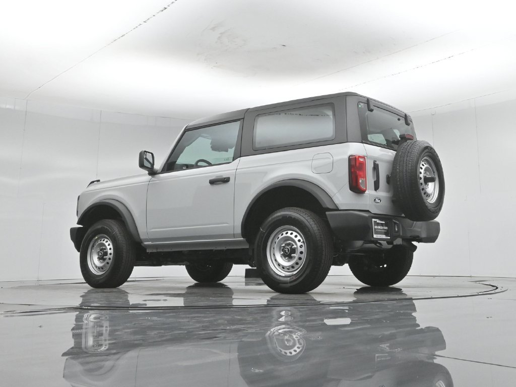New 2026 Ford Bronco 2-Door AWD/4WD image 47
