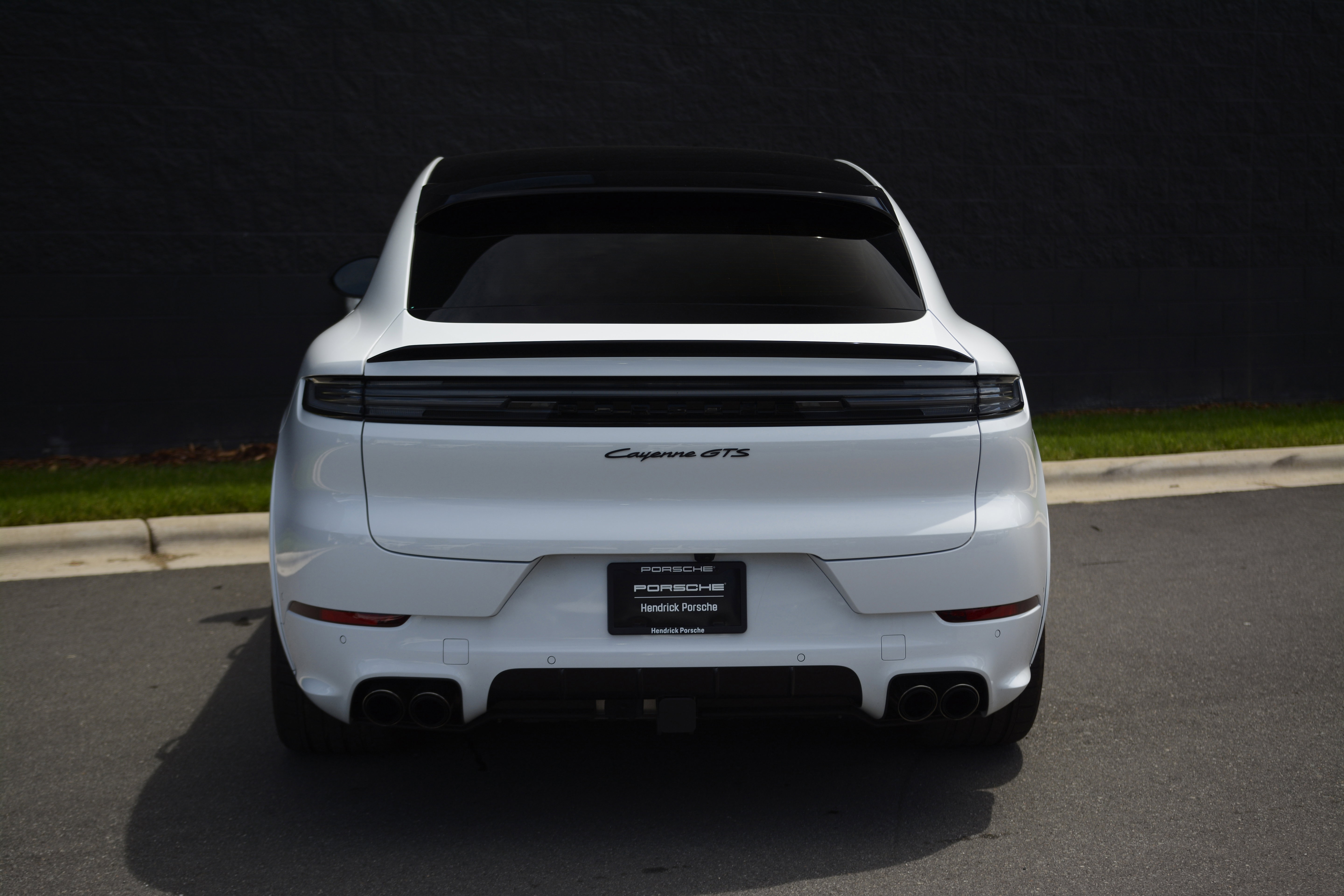 Used 2026 Porsche Cayenne GTS AWD/4WD image 4