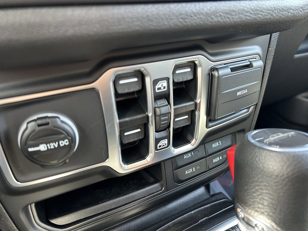 New 2026 Jeep Gladiator Sport image 23