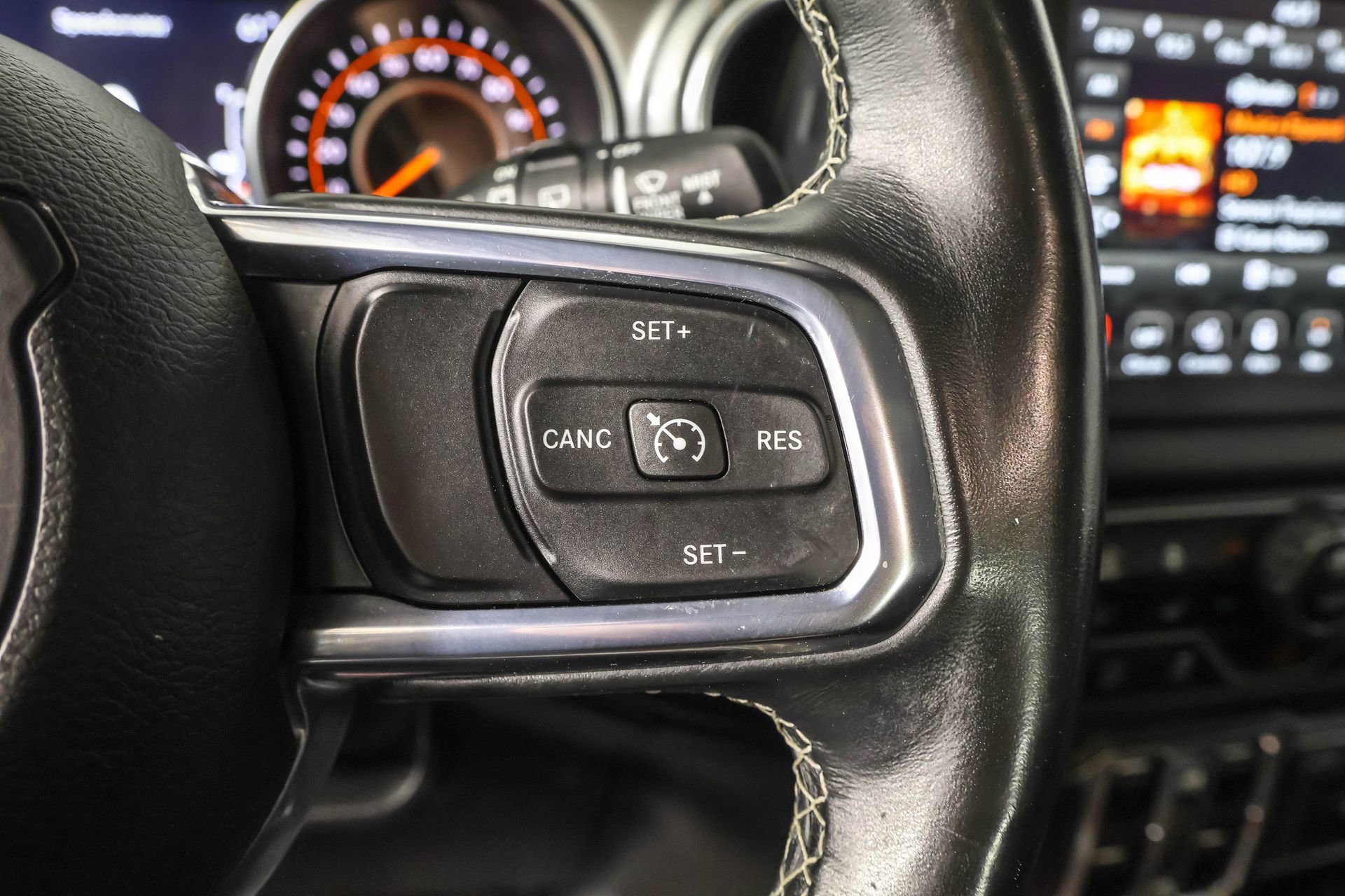 Used 2020 Jeep Wrangler Unlimited Sahara image 19