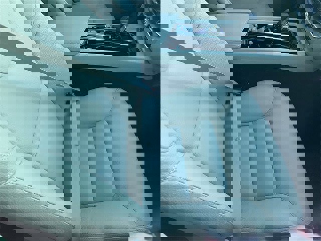 Certified 2023 Volvo XC60 B5 Plus w/ Protection Package Premier image 6