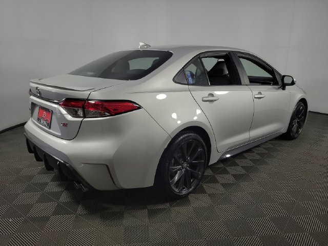 Used 2024 Toyota Corolla SE FWD image 8