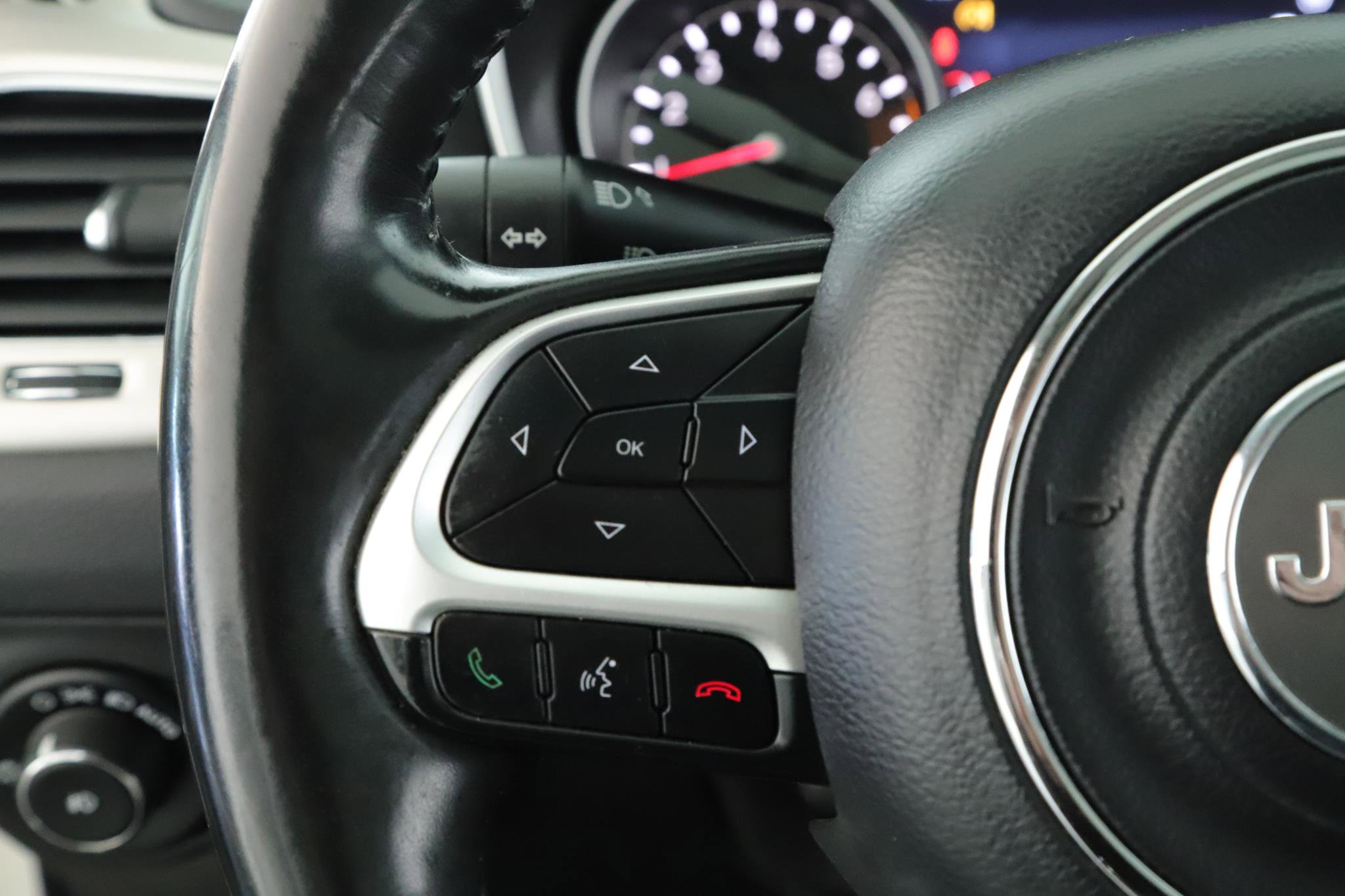 Used 2019 Jeep Compass High Altitude image 11