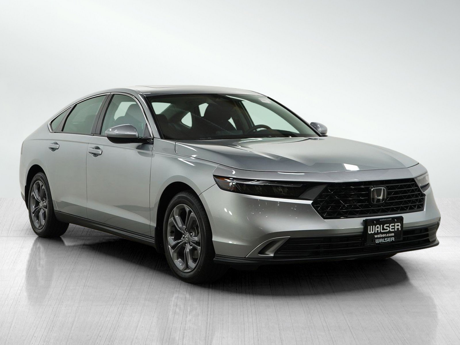 Used 2024 Honda Accord EX image 8