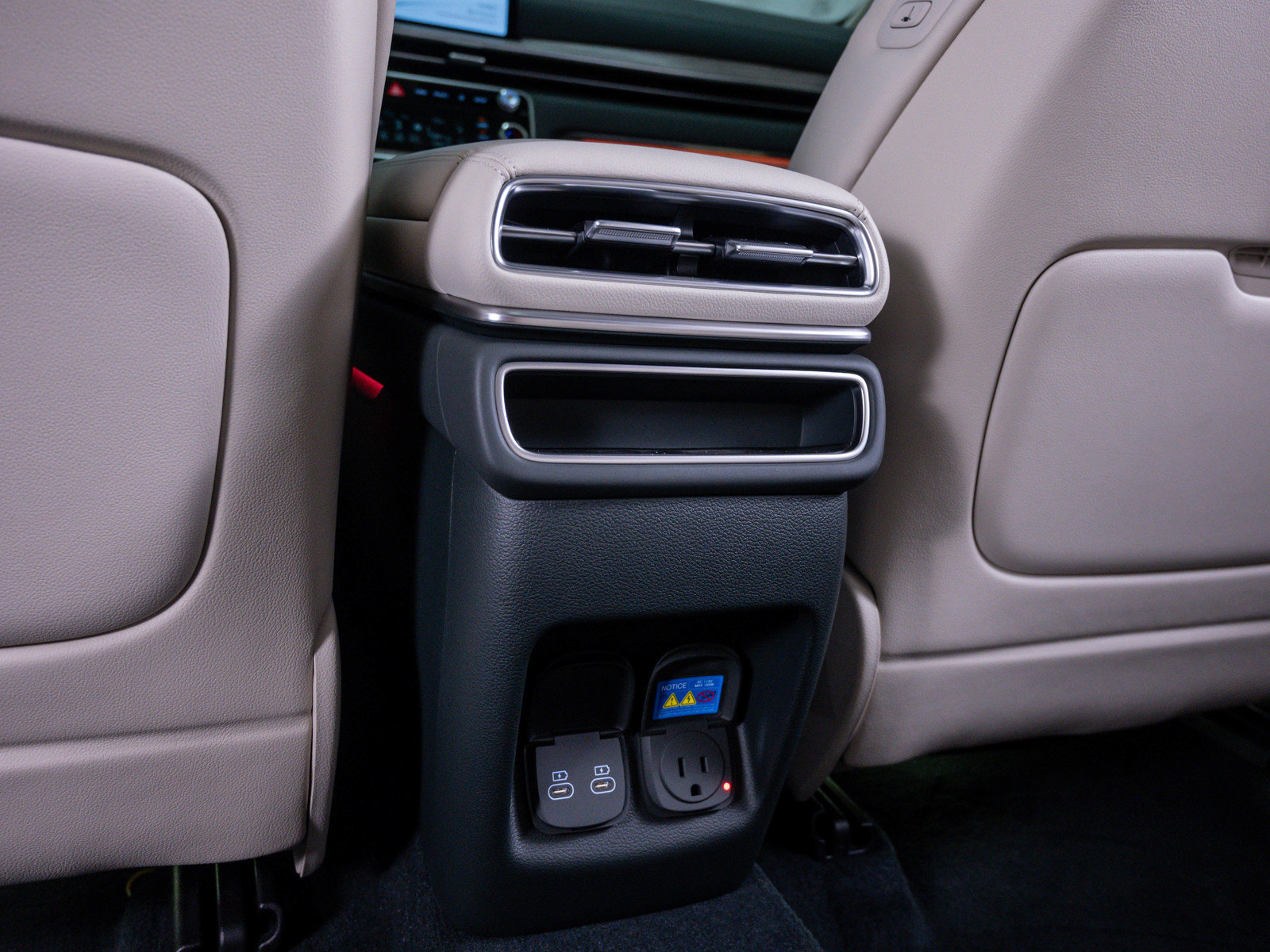 New 2026 Genesis GV80 2.5T Advanced image 18