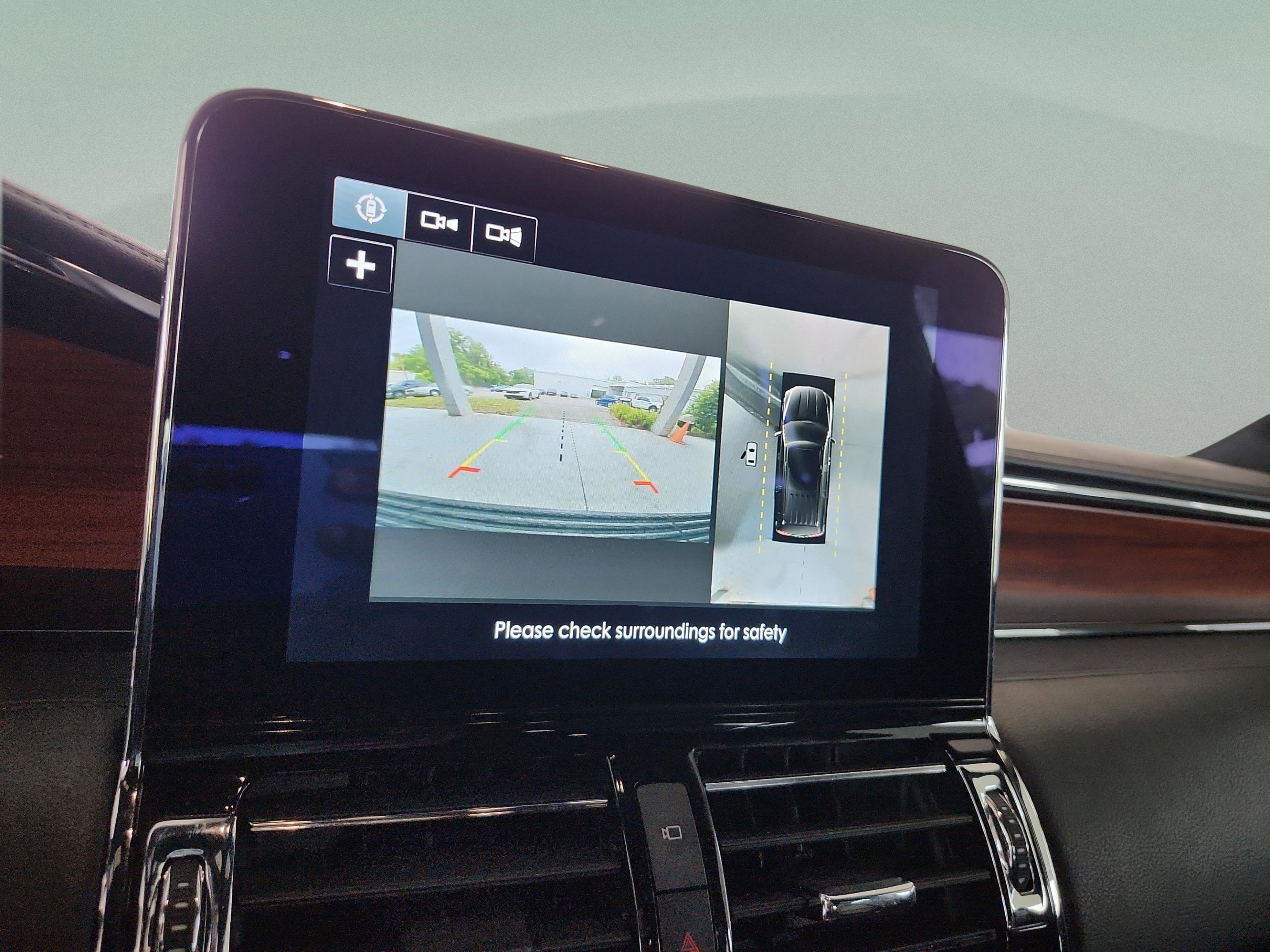 Used 2018 Lincoln Navigator Select w/ Technology Package image 30