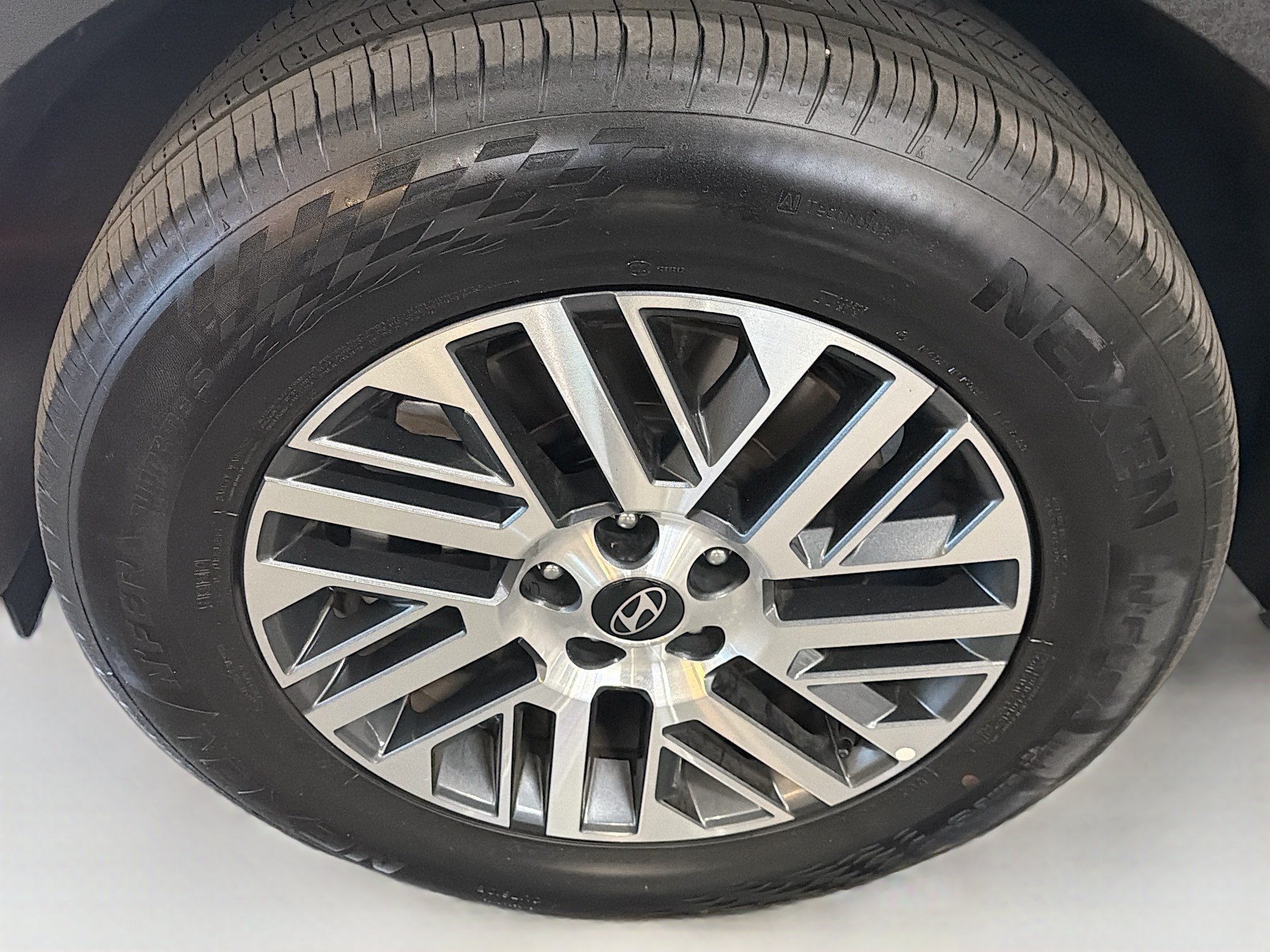 Used 2026 Hyundai Palisade SEL AWD/4WD image 11