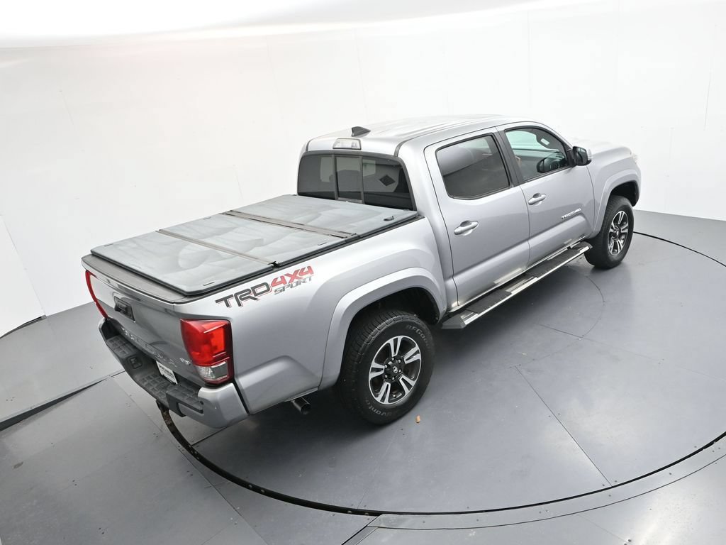 Used 2016 Toyota Tacoma TRD Sport w/ Premium & Technology Package AWD/4WD image 30