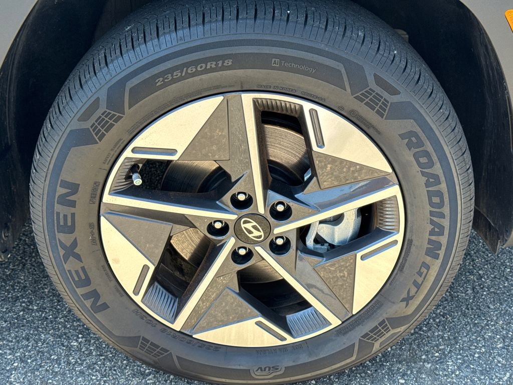 Certified 2025 Hyundai Tucson SEL AWD/4WD image 11