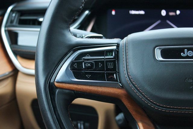 Used 2023 Jeep Grand Cherokee L Summit image 27