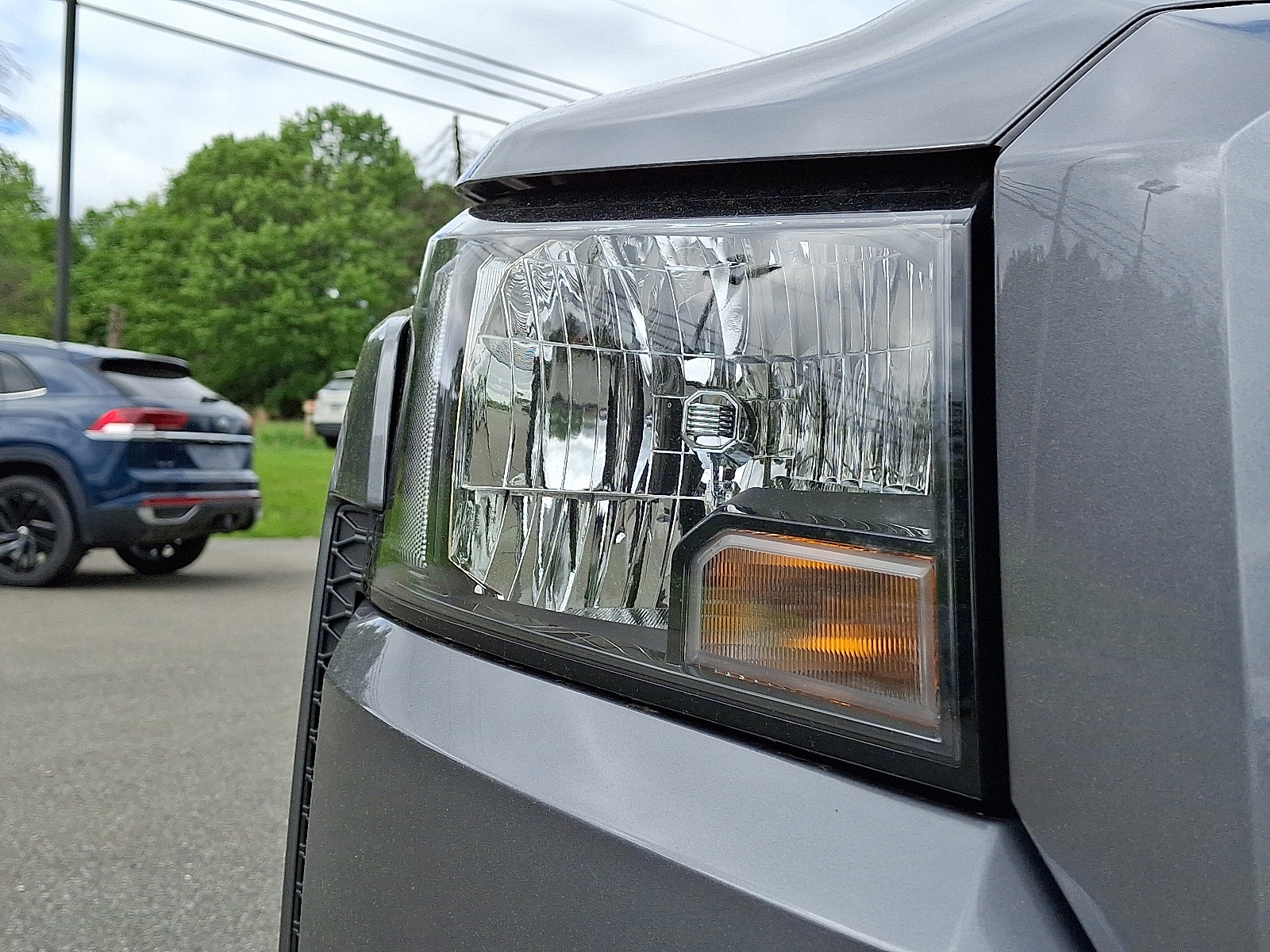 Used 2023 Nissan Frontier SV w/ Tow Package image 9