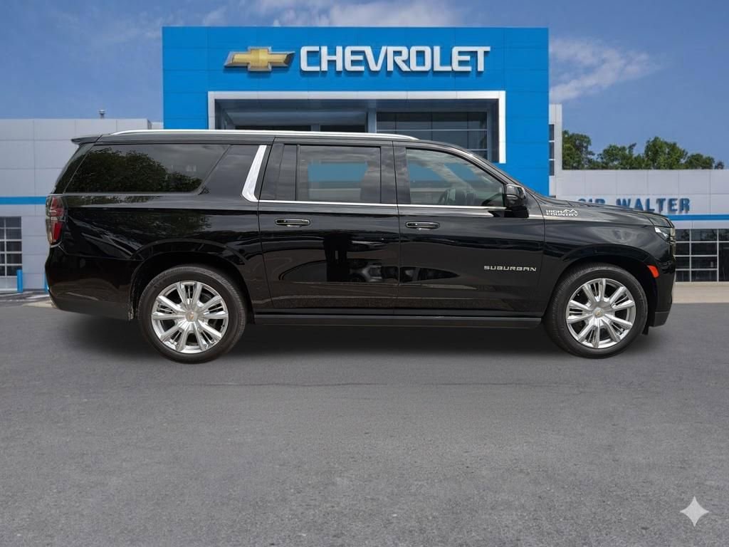 Used 2023 Chevrolet Suburban High Country AWD/4WD image 18