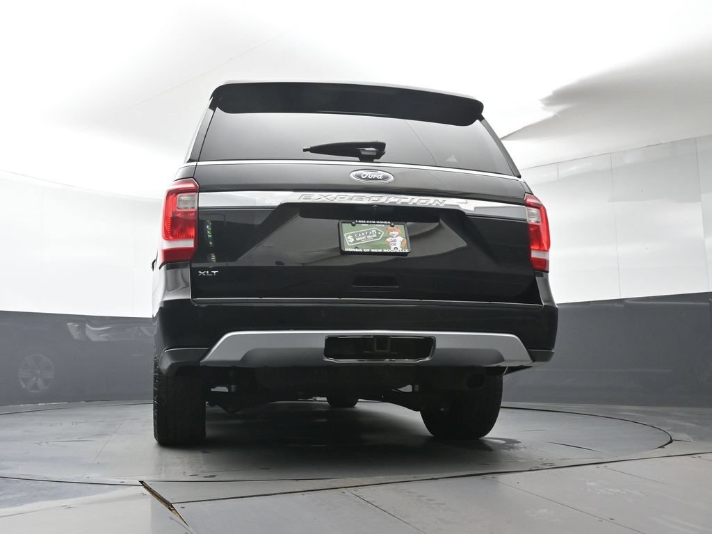 Used 2021 Ford Expedition XLT AWD/4WD image 32