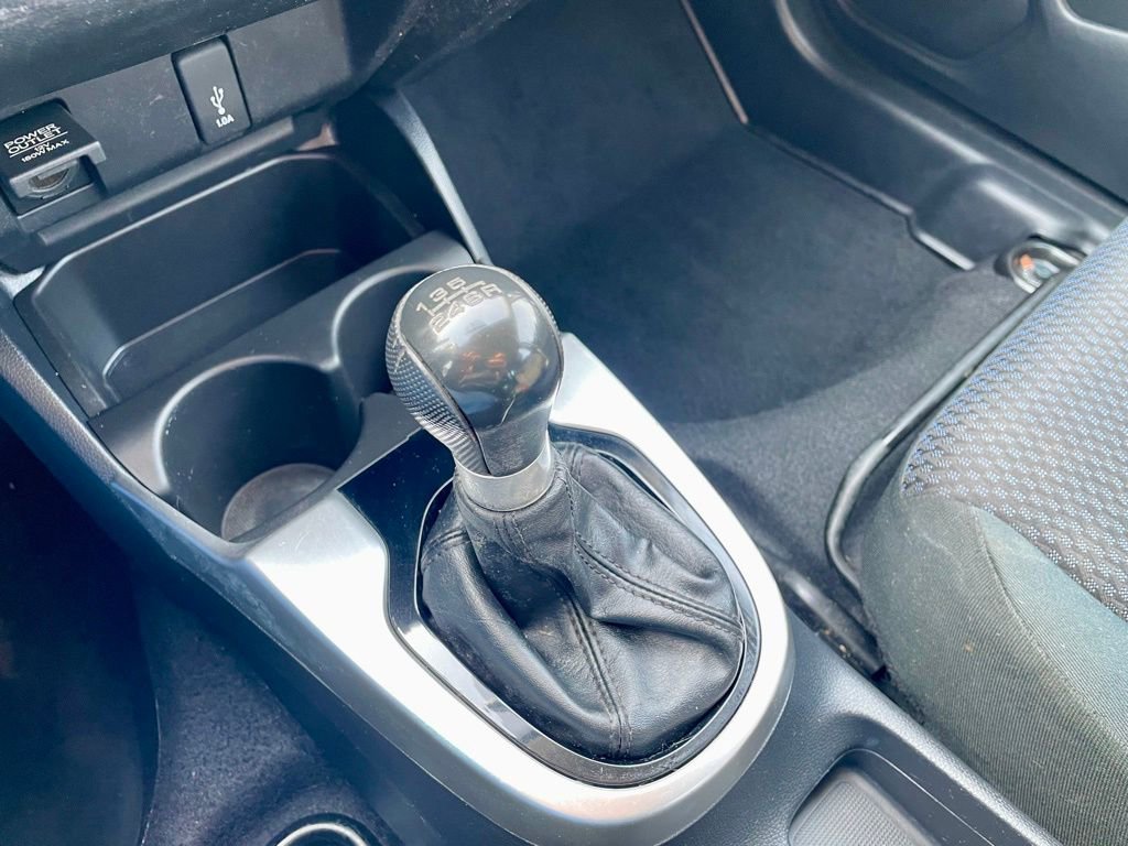 Used 2018 Honda Fit LX image 29