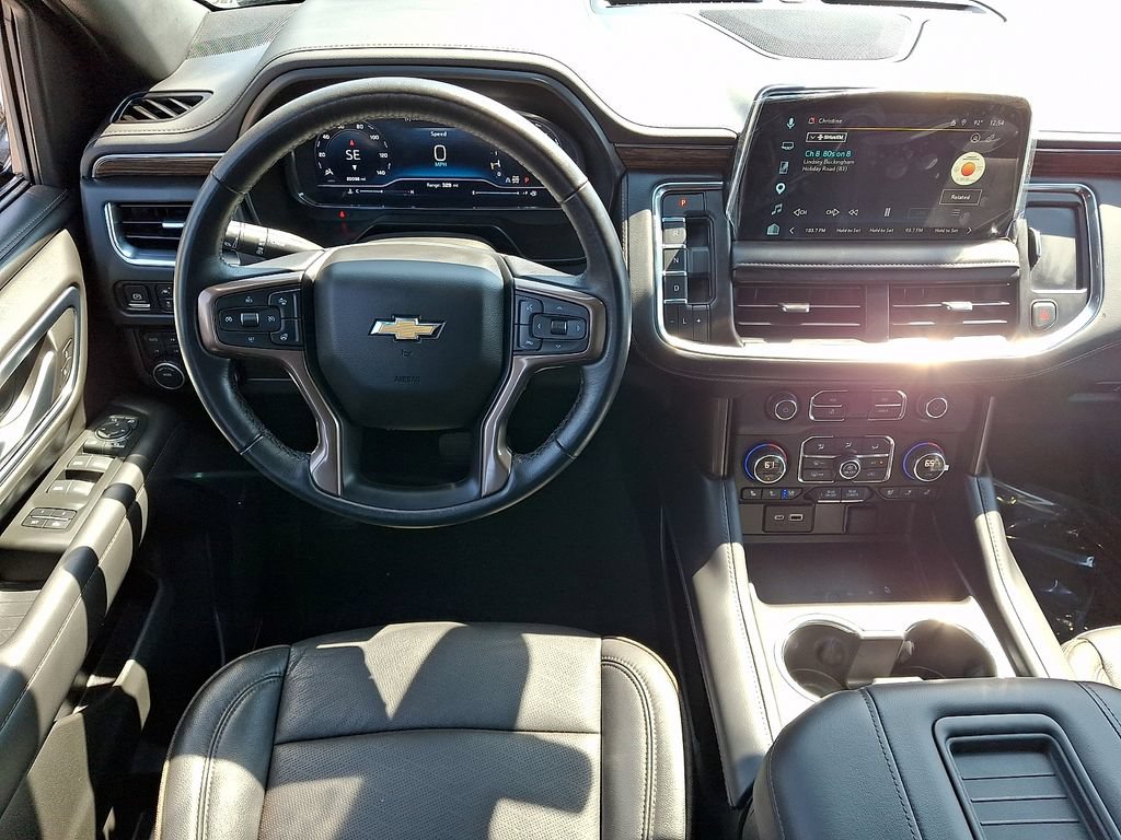 Certified 2022 Chevrolet Suburban High Country AWD/4WD image 13