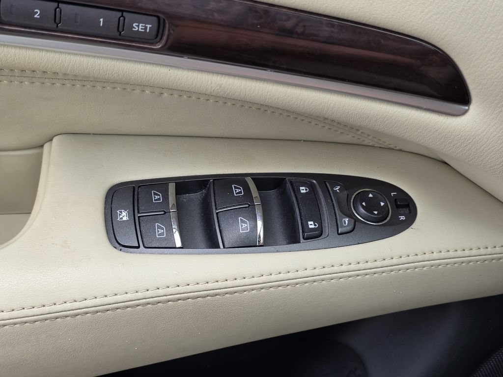 Used 2020 INFINITI QX60 Luxe w/ Sensory Package AWD/4WD image 32