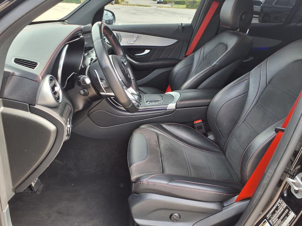 Used 2022 Mercedes-Benz GLC 43 AMG 4MATIC image 24