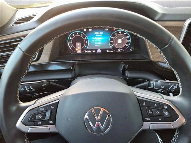 Used 2024 Volkswagen Atlas SE FWD image 11