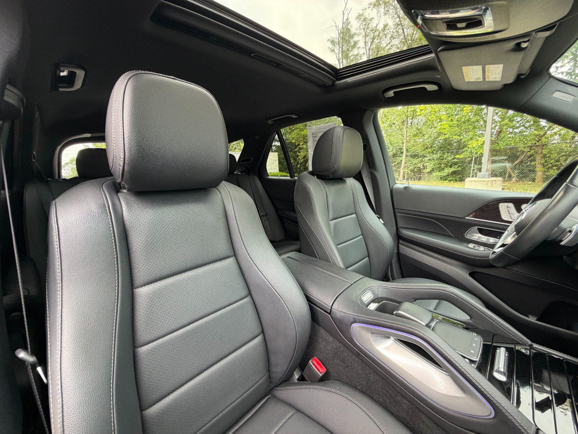 Used 2025 Mercedes-Benz GLE 350 4MATIC image 17