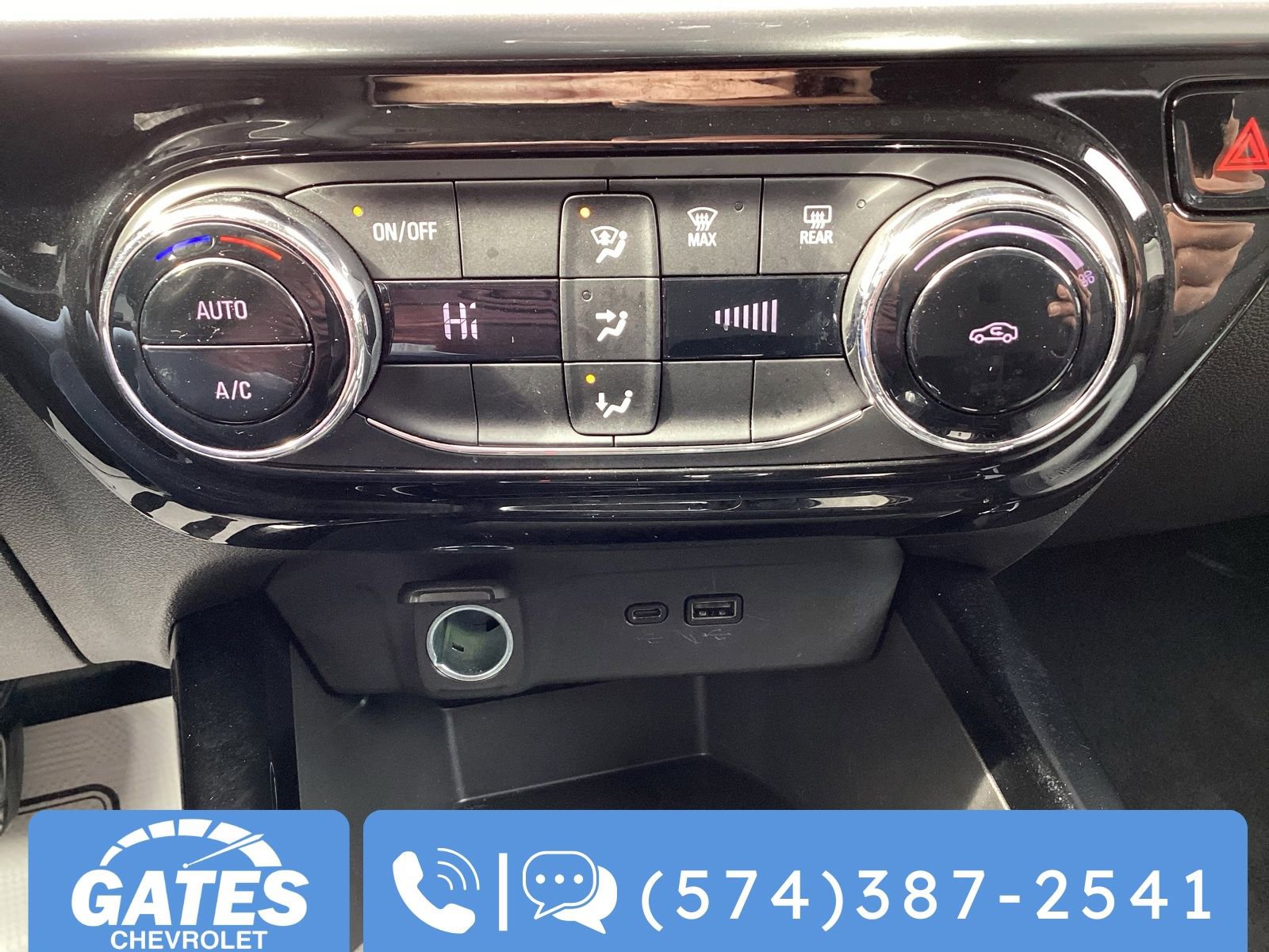 Used 2025 Chevrolet Trax LT image 20