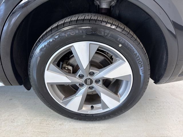Used 2023 Audi Q5 2.0T Premium Plus image 7