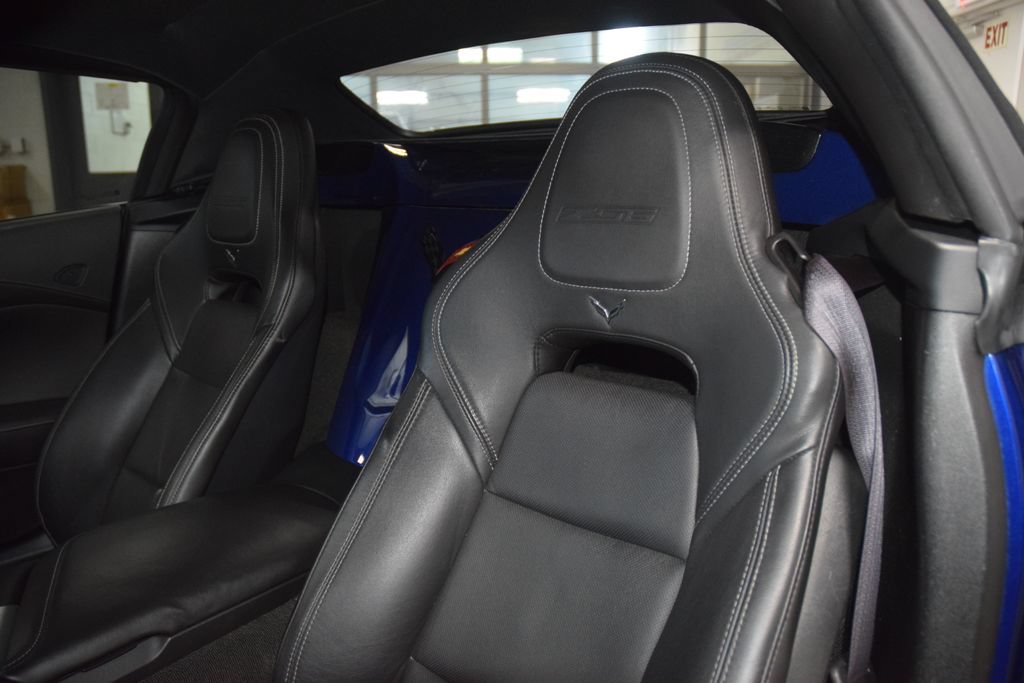 Used 2016 Chevrolet Corvette Z06 w/ Z07 Performance Package RWD image 52