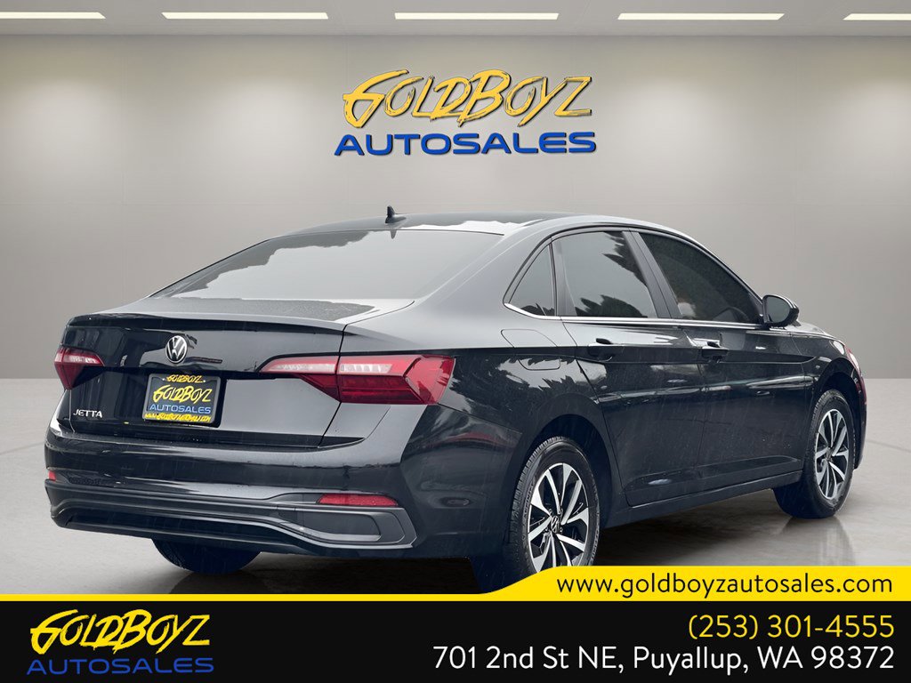 Used 2023 Volkswagen Jetta S image 4