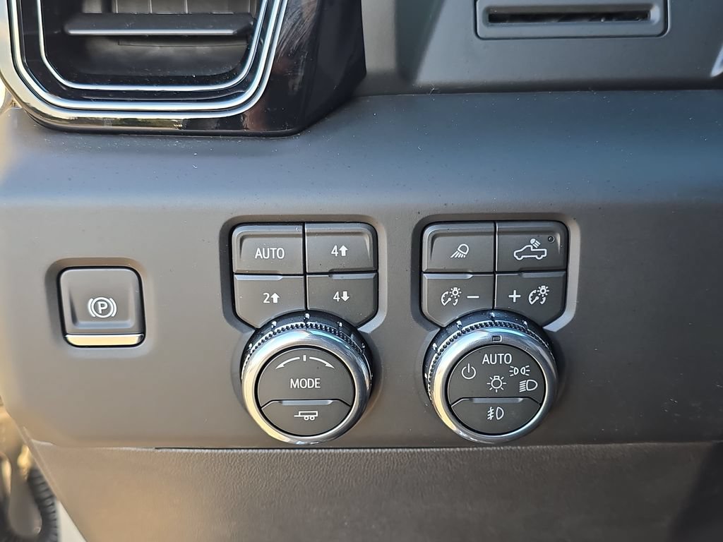 New 2026 GMC Sierra 1500 AT4 w/ AT4 Premium Package AWD/4WD image 26
