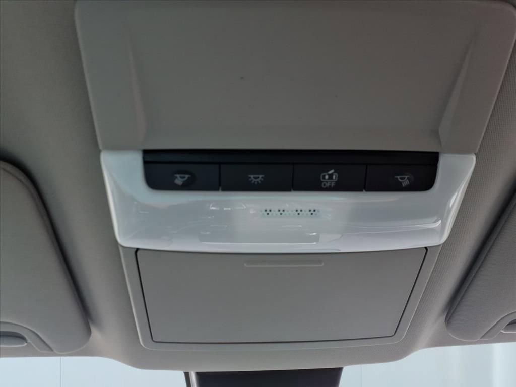 New 2025 Nissan Altima 2.5 SR image 21