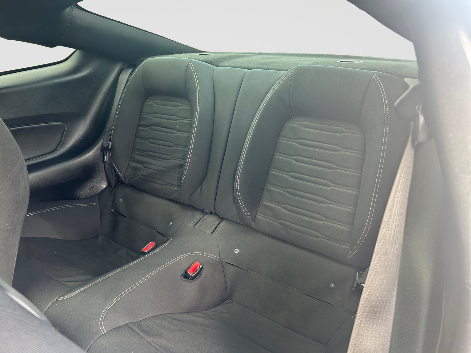 Used 2016 Ford Mustang GT w/ GT Performance Package RWD image 19