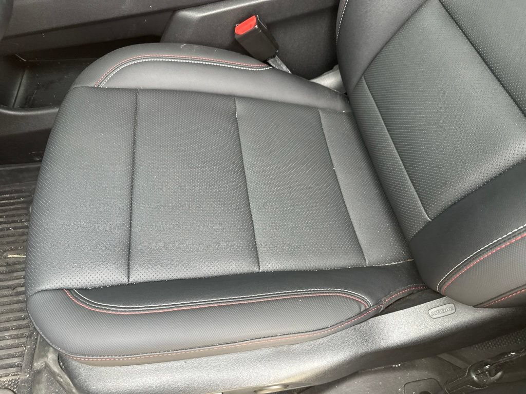 Used 2024 Chevrolet Traverse Z71 w/ LPO, Floor Liner Package AWD/4WD image 6