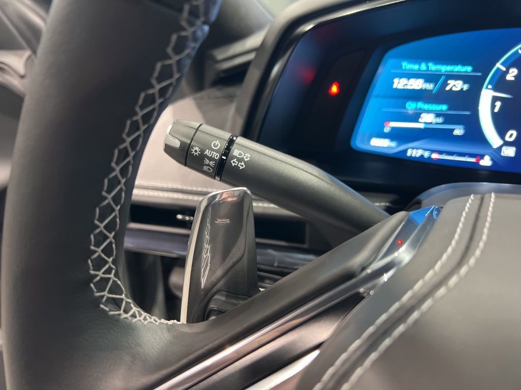 Used 2023 Chevrolet Corvette Stingray Premium Conv w/ Stealth Interior Trim Package image 35