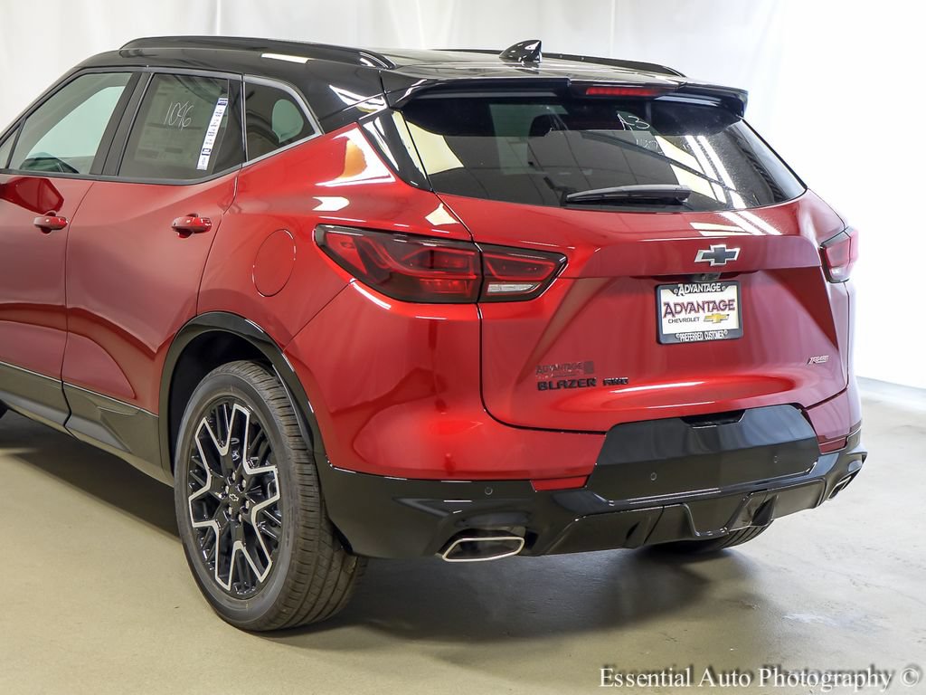 New 2026 Chevrolet Blazer RS w/ Driver Confidence II Package AWD/4WD image 7