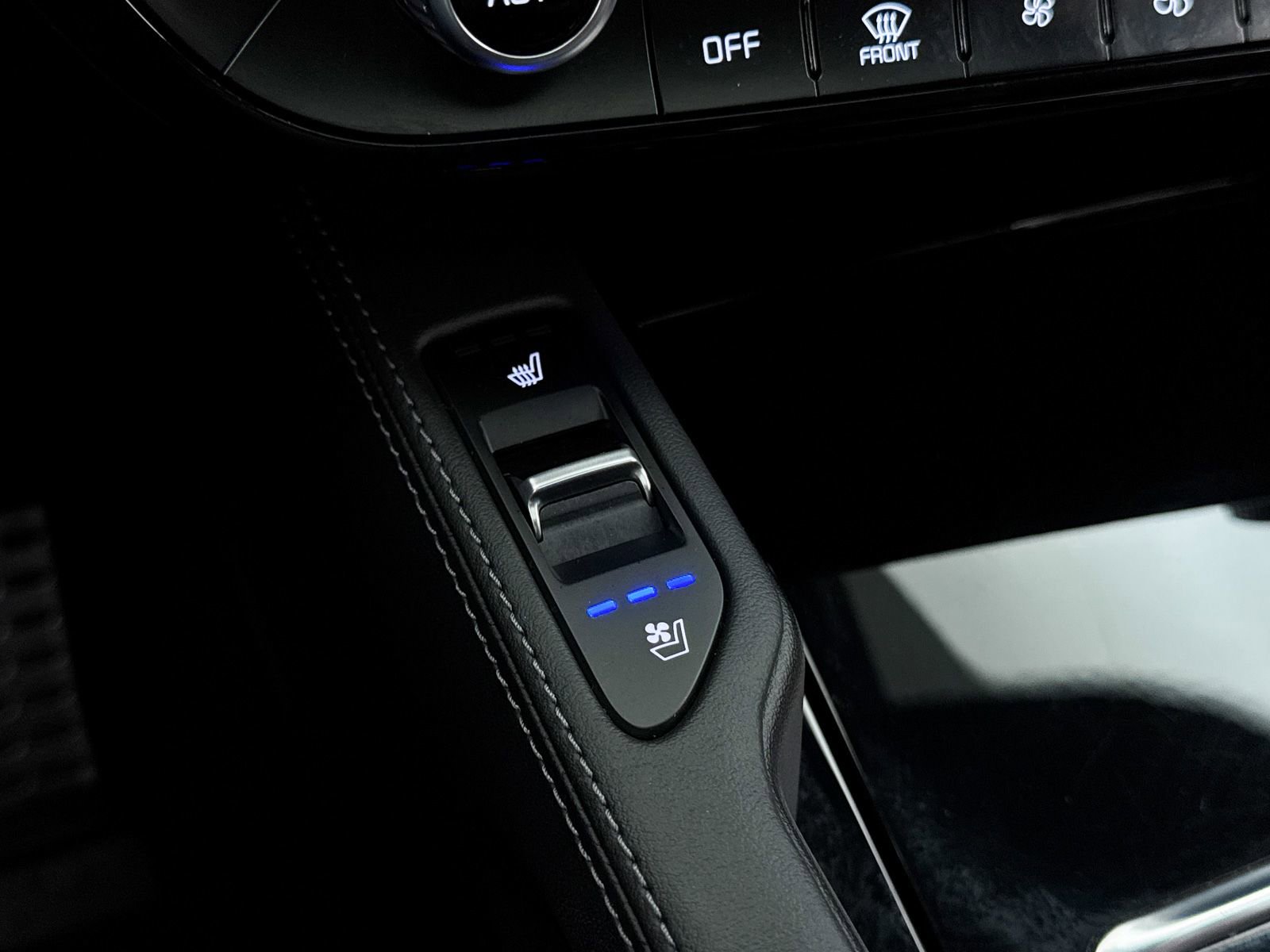 Certified 2024 Kia Telluride SX Prestige image 28